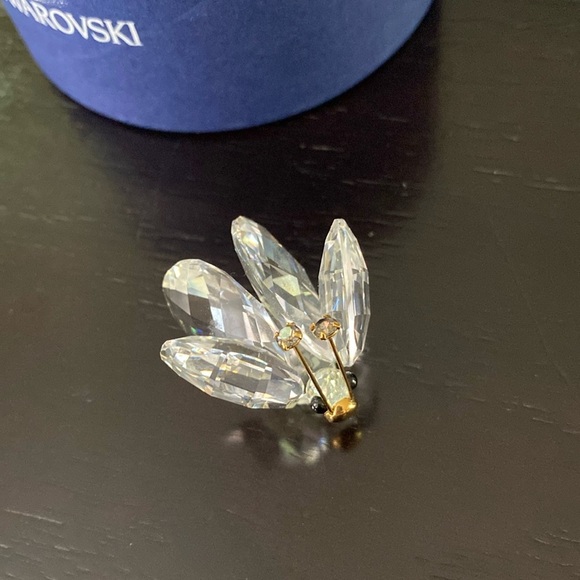 Swarovski Crystal Butterfly Figurine Crystal Tips Gold Antenna - Picture 6 of 12